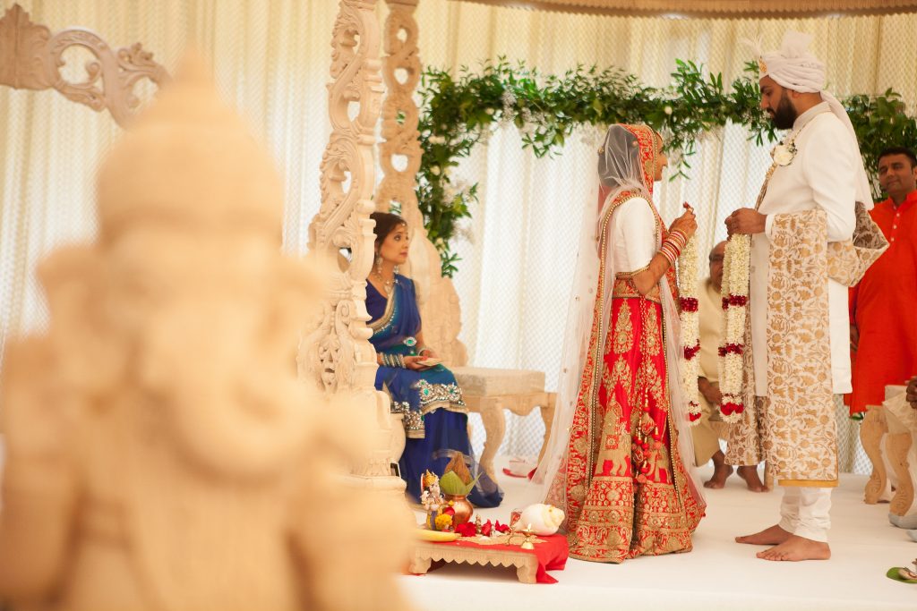 A Photographer's Guide to Asian Wedding Photography Styles